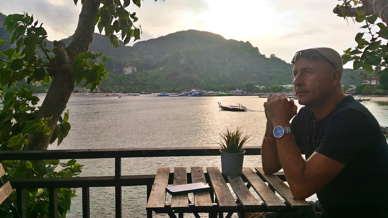 Phuket scuba diving instructor Vin Moy at Phi Phi