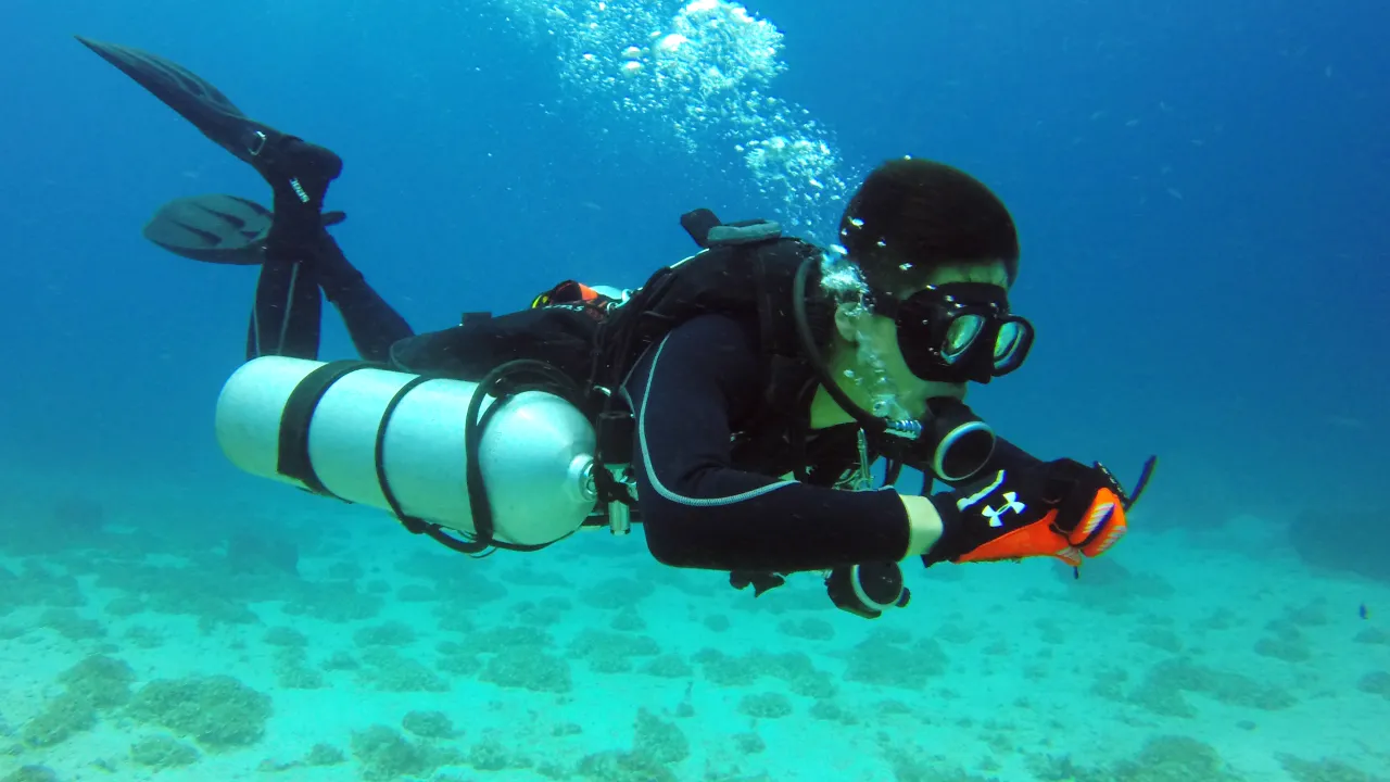 Student on PADI Sidemount Diving Course Phuket