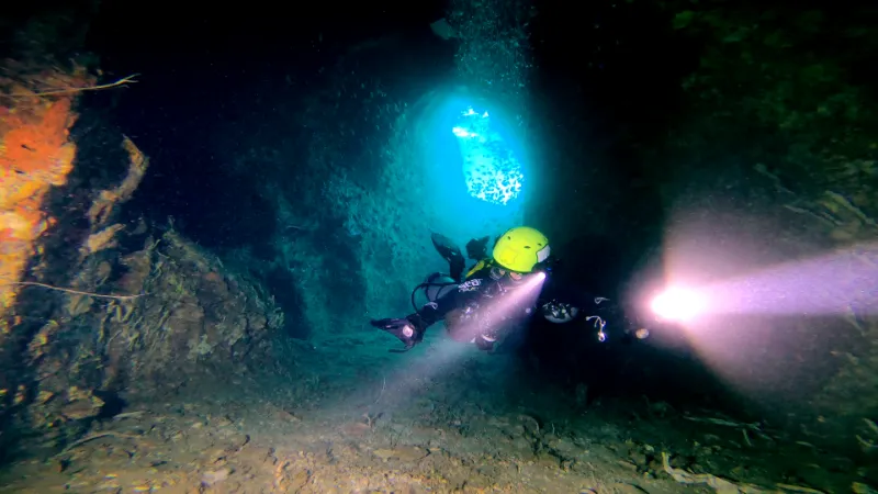 TDI and PADI Cavern Diving Course Phuket